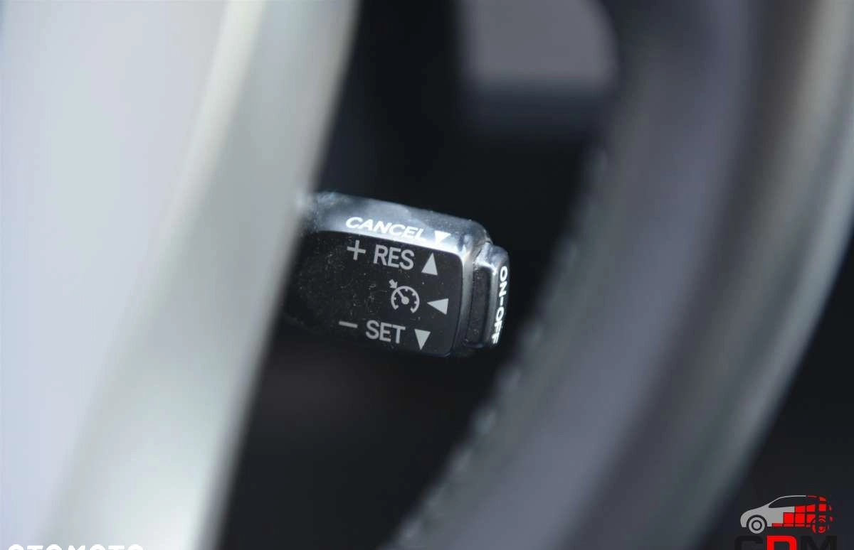 Toyota Prius cena 55900 przebieg: 219501, rok produkcji 2013 z Góra małe 436